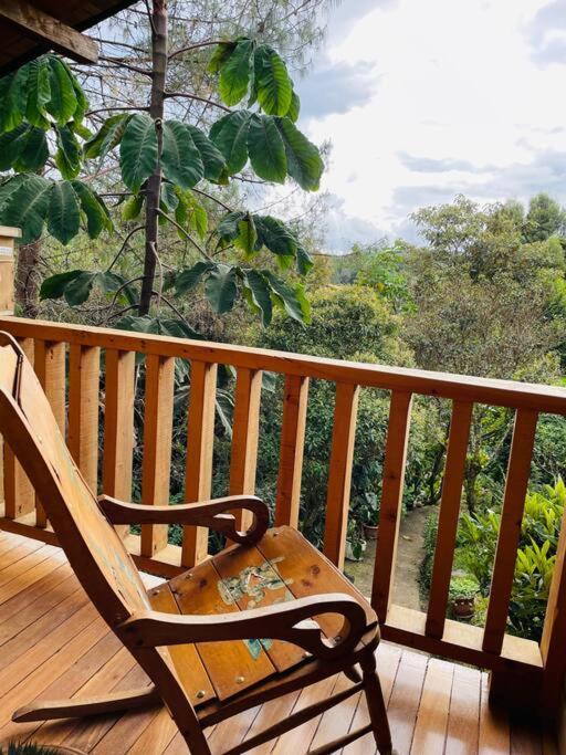 Beehouse Arvi Cabana Guarne Exterior photo