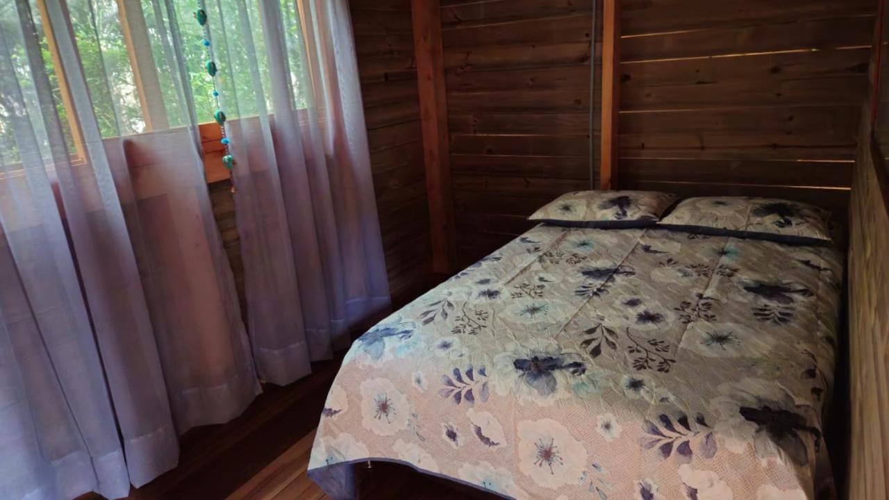 Beehouse Arvi Cabana Guarne Exterior photo
