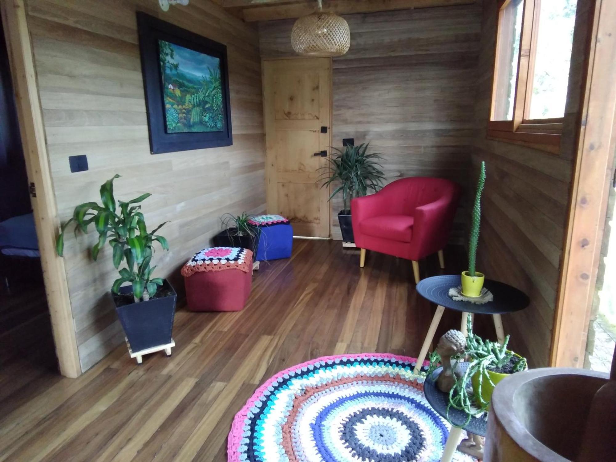 Beehouse Arvi Cabana Guarne Exterior photo